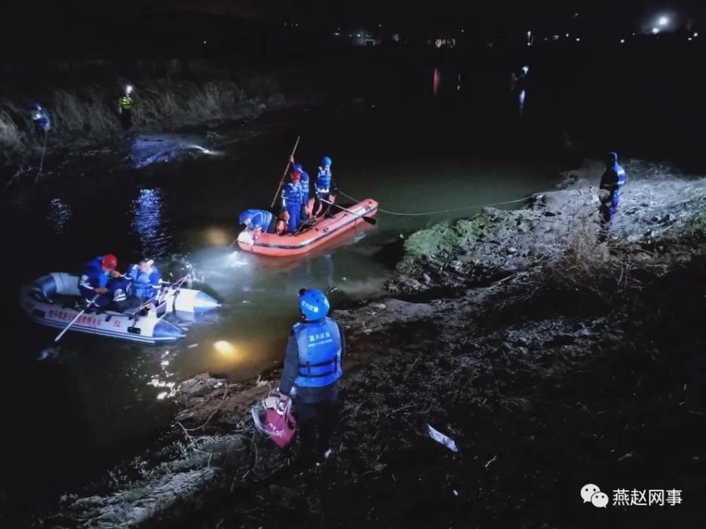 黄粱梦镇7岁男孩溺水，邯郸志愿者已搜寻十余小时未果…… 求佛吉他谱